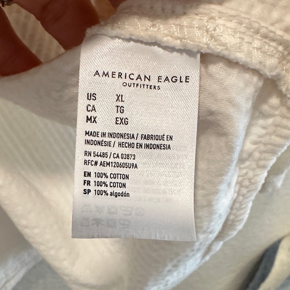 American eagle Oversized Corduroy Cream Button-Up Shirt - Picture 9 of 12